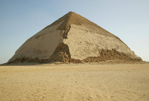 Piramide acodada